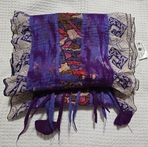 Hamro Village Recycle Sari Wool Scarf NWT.